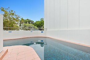 Aquarius Esplanade Retreat