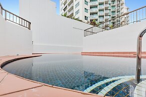 Aquarius Esplanade Retreat