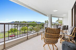 Aquarius Esplanade Retreat