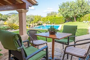 Reynes in Mallorca With 3 Bedrooms and 2 Bathrooms