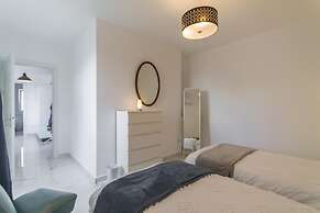 Sunny Penthouse Modern 2 bdr - Sliema