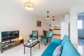 Sunny Penthouse Modern 2 bdr - Sliema