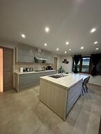 Villa De Miguel Enjoy a Pleasant Moment With Family or Friends