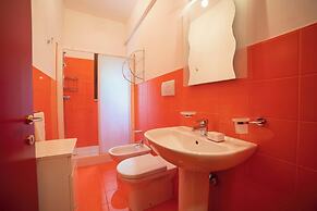 Villa Maria Antonietta 1 With Big Garden