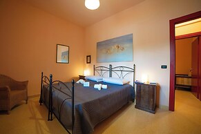 Villa Maria Antonietta 1 With Big Garden