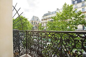 Charming Apartment District Beaubourg Le Marais