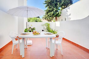 Prainha Calm Retreat in Alvor
