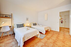 Prainha Calm Retreat in Alvor