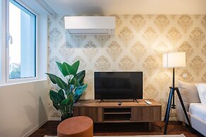 Bombarda 250 by LovelyStay