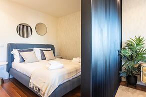 Bombarda 250 by LovelyStay