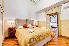 Historical Apartment near Piazza Navona