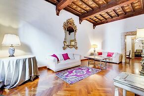 Historical Apartment near Piazza Navona