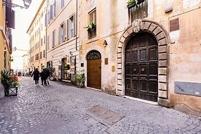 Historical Apartment near Piazza Navona
