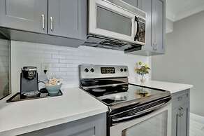 Pearl Suite a Balcony Bayview Suite Htd Pool