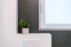 Huswell - Charming Central Apartment in Ostend - Perfect for 7 Guests