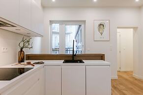 Huswell - Charming Central Apartment in Ostend - Perfect for 7 Guests