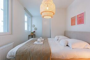 Huswell - Charming Central Apartment in Ostend - Perfect for 7 Guests