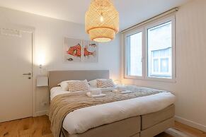 Huswell - Charming Central Apartment in Ostend - Perfect for 7 Guests