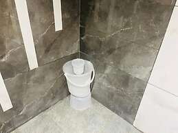 Goroomgo Global Inn Amritsar