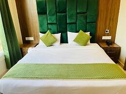 Goroomgo Global Inn Amritsar