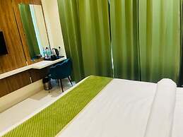 Goroomgo Global Inn Amritsar