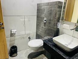 Goroomgo Global Inn Amritsar