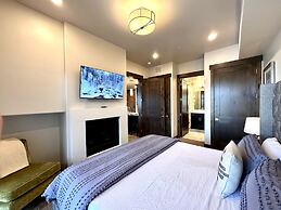 Blackstone Overlook 312 2 Bedroom Condo