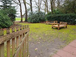 Forest Retreat Private House