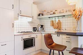 Forest Retreat Private House