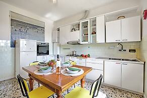 Relaxing Home Among the Tuscan Vineyards