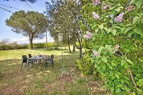 Relaxing Home Among the Tuscan Vineyards