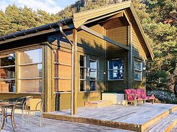 7 Person Holiday Home in Hjelmeland