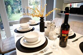 Spacious House for Relocating - Workers - Families