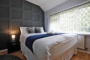 Spacious House for Relocating - Workers - Families