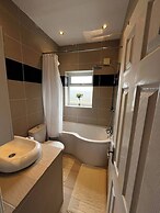 Durham - 3-beds - Sleeps 5 - Close to Uni & Centre