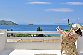 Natura Luxury Villas