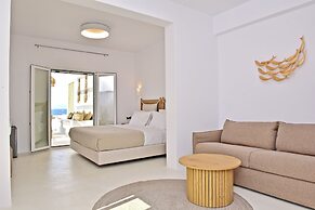 Natura Luxury Villas