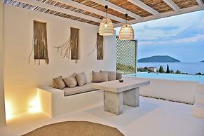 Natura Luxury Villas