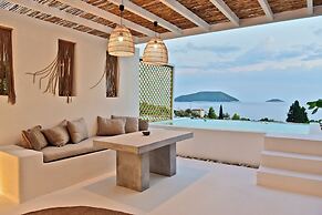Natura Luxury Villas