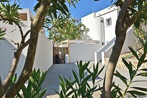 Natura Luxury Villas