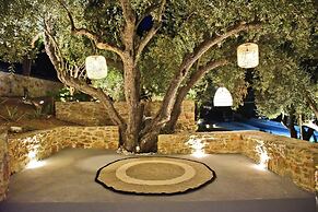 Natura Luxury Villas