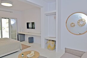 Natura Luxury Villas