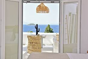 Natura Luxury Villas