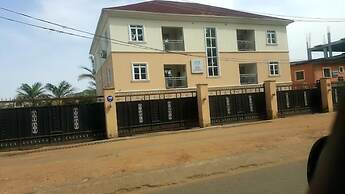 Zizi Luxury Apartment