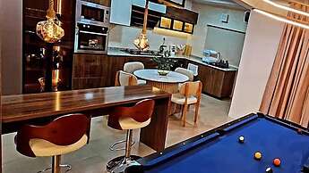 Zizi Luxury Homes and  Apartment