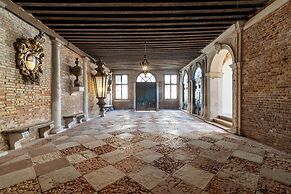 Palazzo Gradenigo by Wonderful Italy