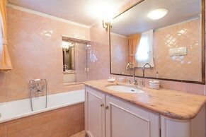 Palazzo Gradenigo by Wonderful Italy