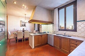 Palazzo Gradenigo by Wonderful Italy