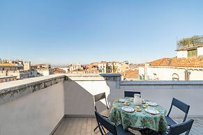 Palazzo Gradenigo by Wonderful Italy