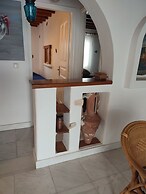 Ornos Beachside 2 Bd Stylish House